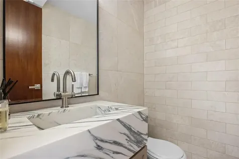 225 Road No 2, Villa Caparra Plaza Guaynabo PR 00966