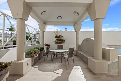 225 Road No 2, Villa Caparra Plaza Guaynabo PR 00966