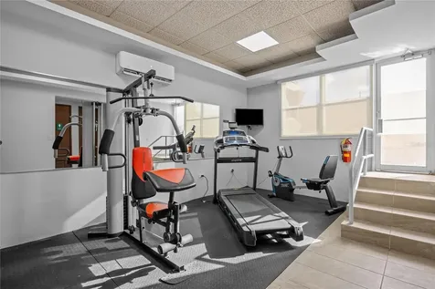 225 Road No 2, Villa Caparra Plaza Guaynabo PR 00966