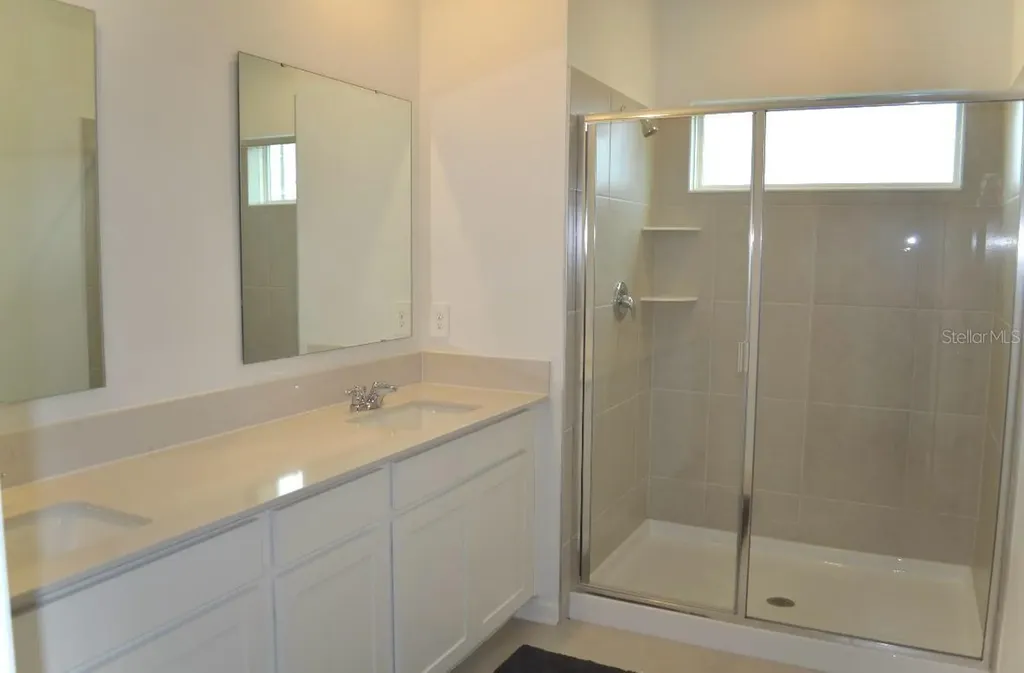 2947 Savoir Avenue Davenport FL 33837