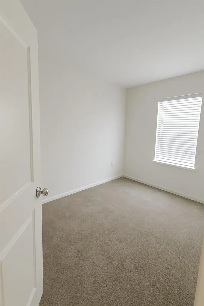 2947 Savoir Avenue Davenport FL 33837