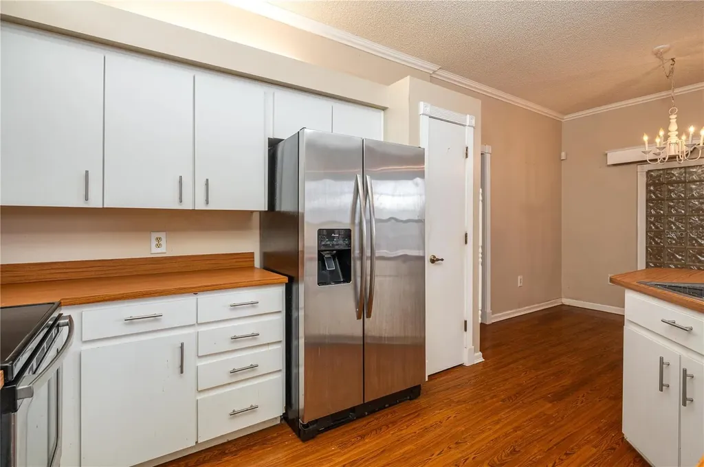 8526 Cherry Hill Drive Lakeland FL 33810