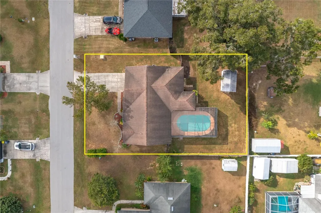 8526 Cherry Hill Drive Lakeland FL 33810