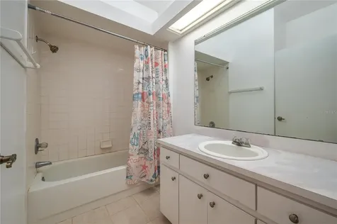 8526 Cherry Hill Drive Lakeland FL 33810