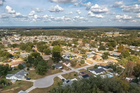8526 Cherry Hill Drive Lakeland FL 33810
