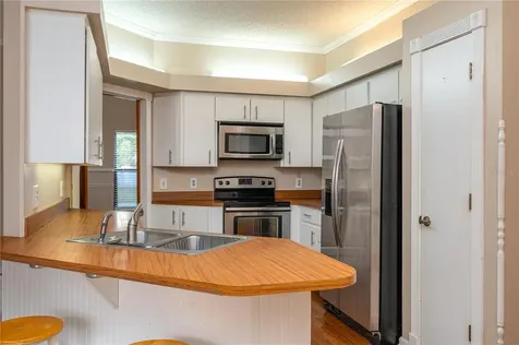 8526 Cherry Hill Drive Lakeland FL 33810
