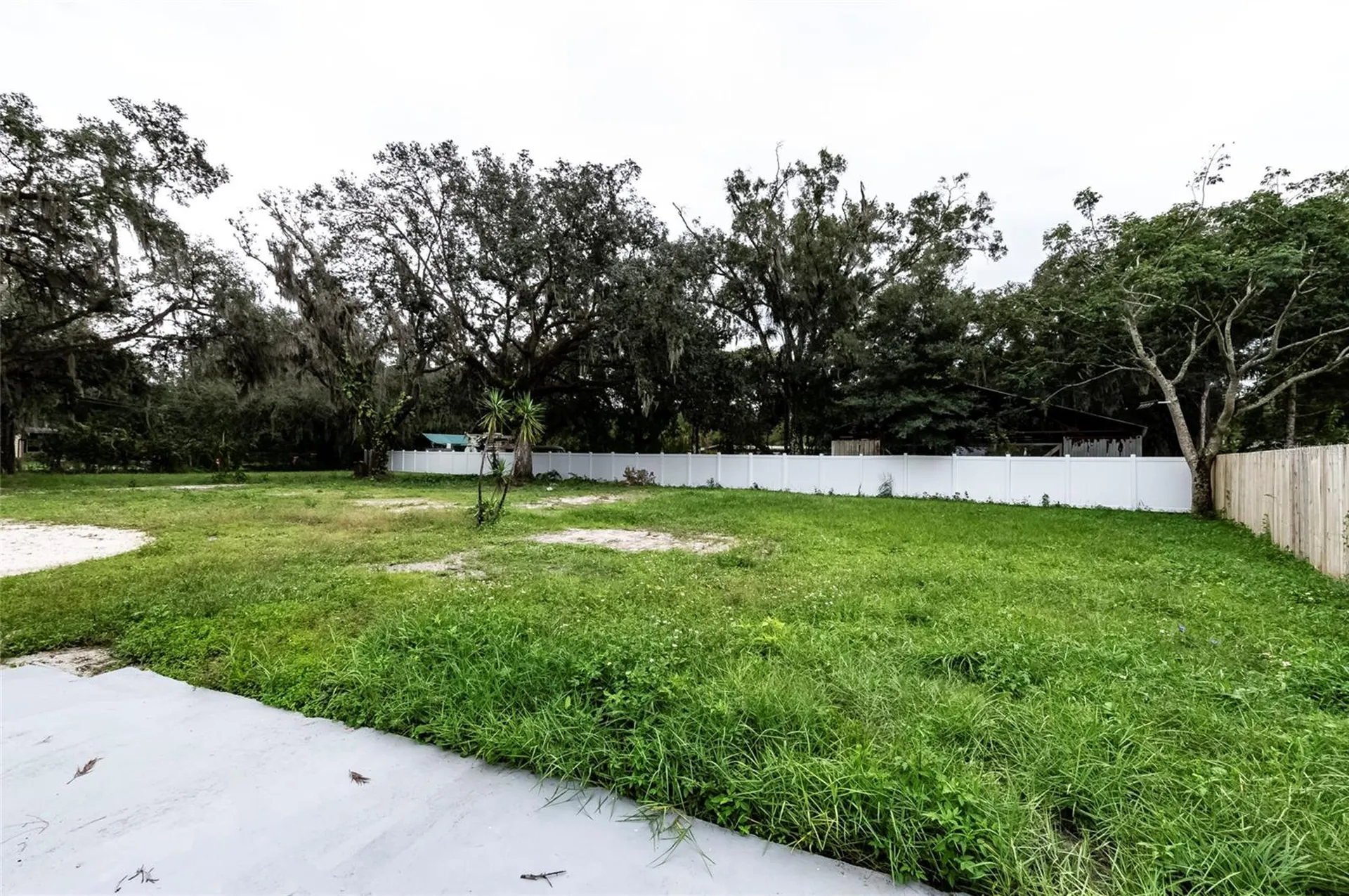 1550 S Tanner Road Orlando FL 32833