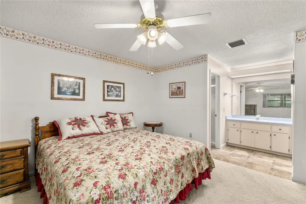 1003 Woodward Oaks Circle Eustis FL 32726