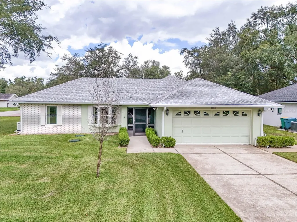 1003 Woodward Oaks Circle Eustis FL 32726