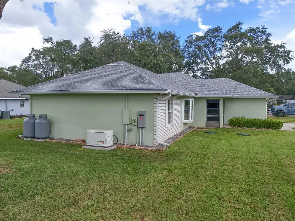 1003 Woodward Oaks Circle Eustis FL 32726