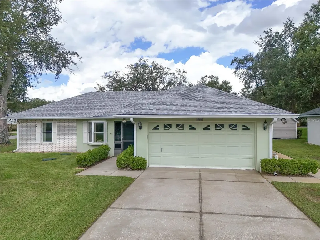 1003 Woodward Oaks Circle Eustis FL 32726