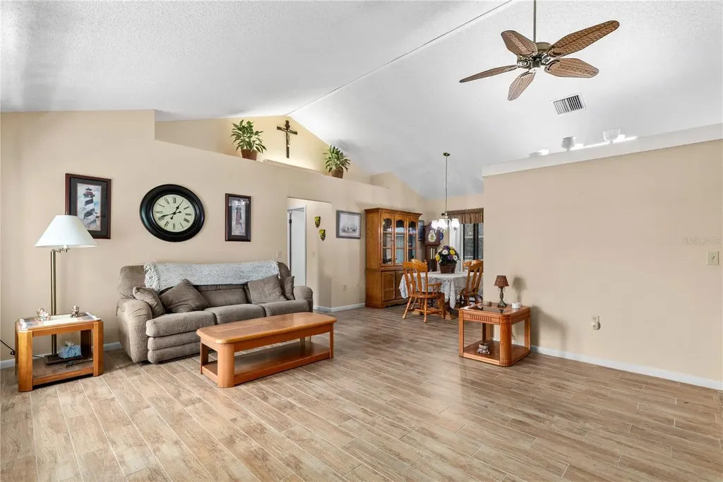 1003 Woodward Oaks Circle Eustis FL 32726