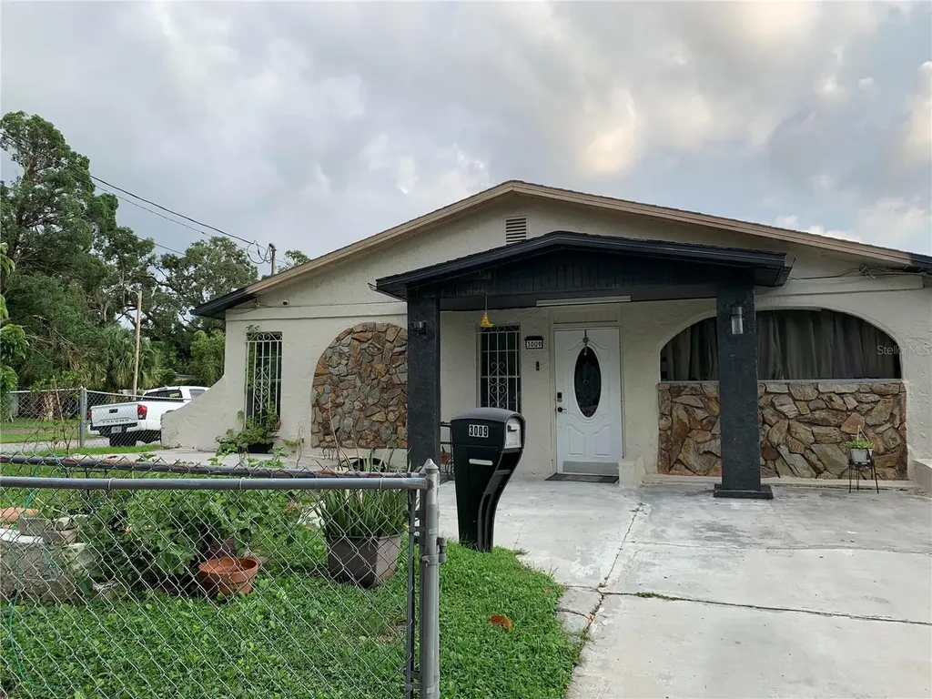 3009 E 25th Avenue Tampa FL 33605