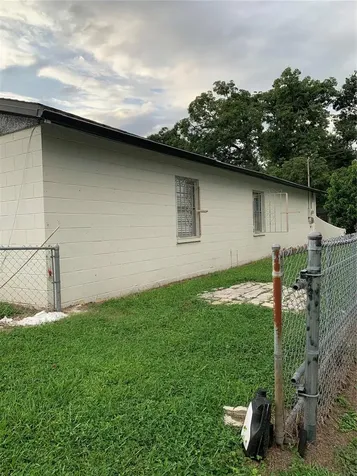 3009 E 25th Avenue Tampa FL 33605