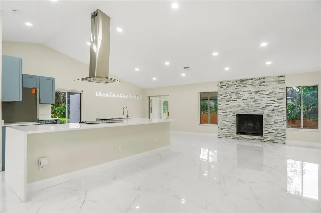 495 Howard Avenue Longwood FL 32750