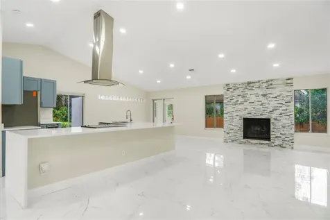 495 Howard Avenue Longwood FL 32750