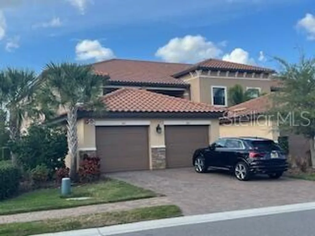 13737 Messina Loop Bradenton FL 34211