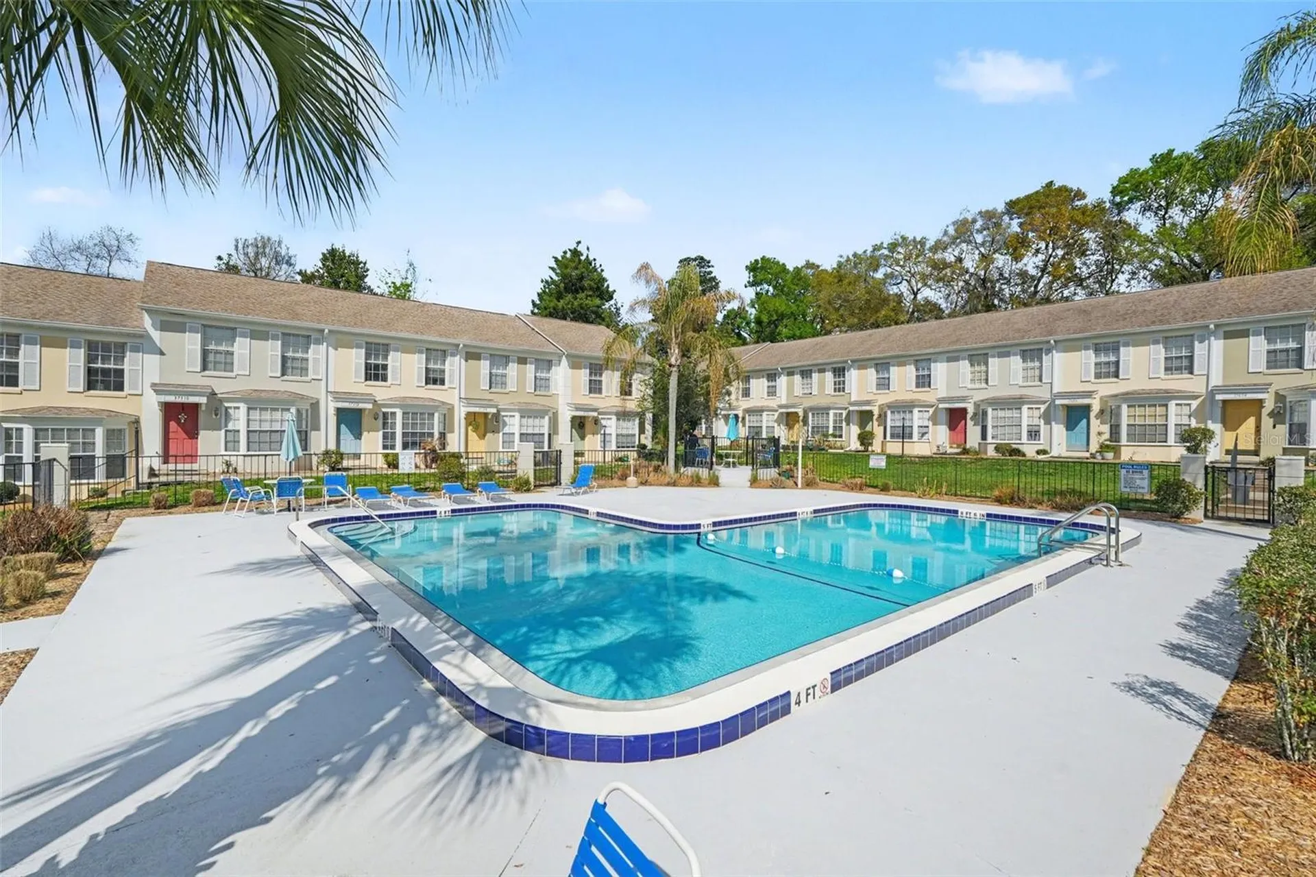 37240 Embassy Park Lane Dade City FL 33525