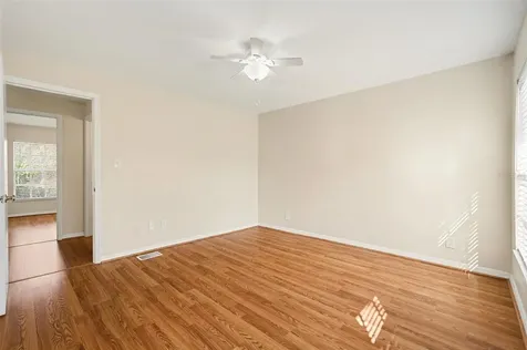 37240 Embassy Park Lane Dade City FL 33525