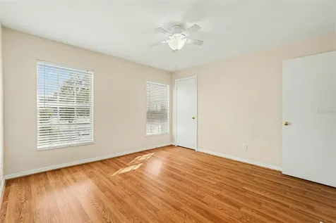 37240 Embassy Park Lane Dade City FL 33525
