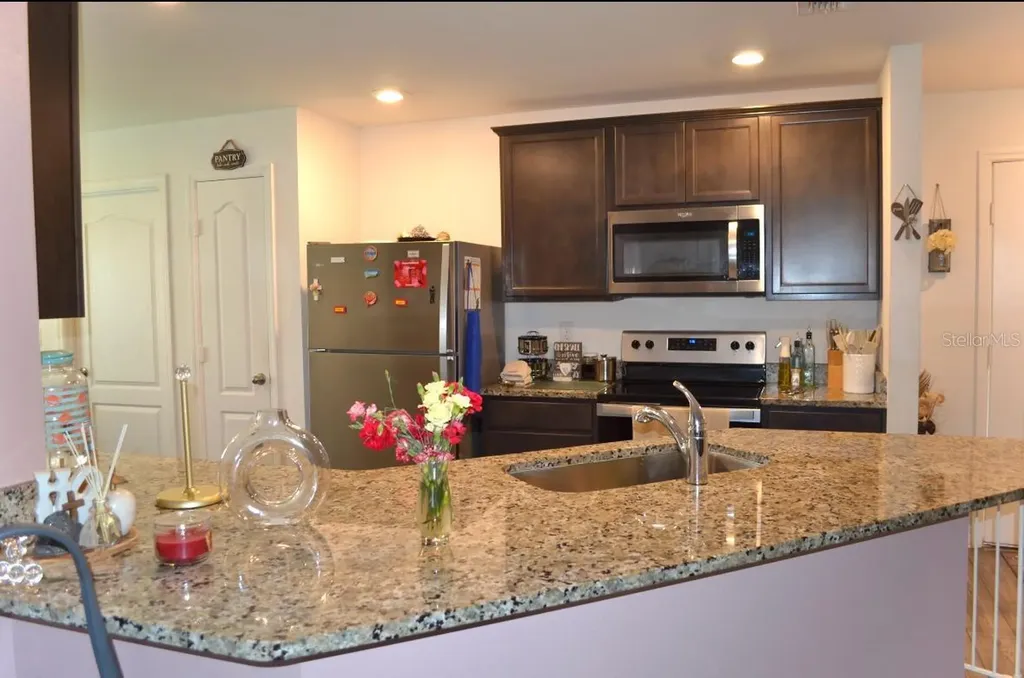 1639 Swan Lake Circle Dundee FL 33838