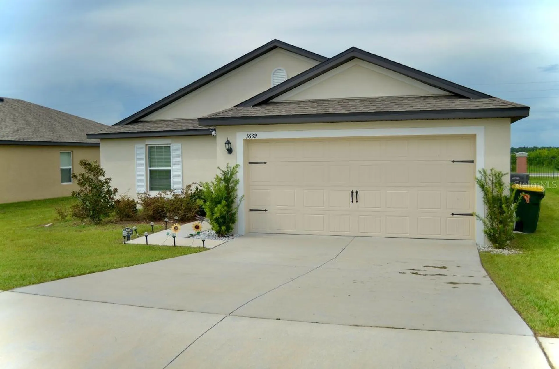 1639 Swan Lake Circle Dundee FL 33838
