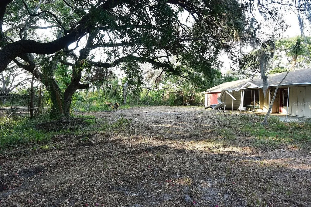 7610 Anna Avenue Gibsonton FL 33534