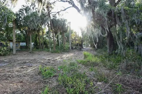 7610 Anna Avenue Gibsonton FL 33534