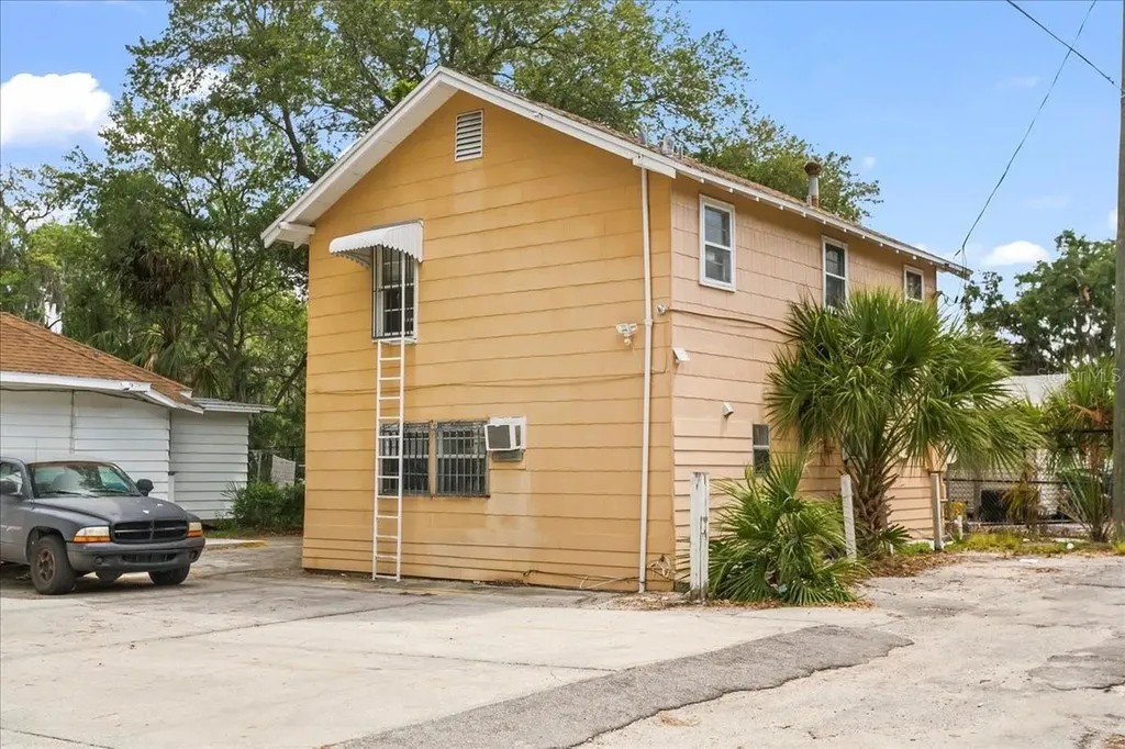 724 W Central Avenue Winter Haven FL 33880