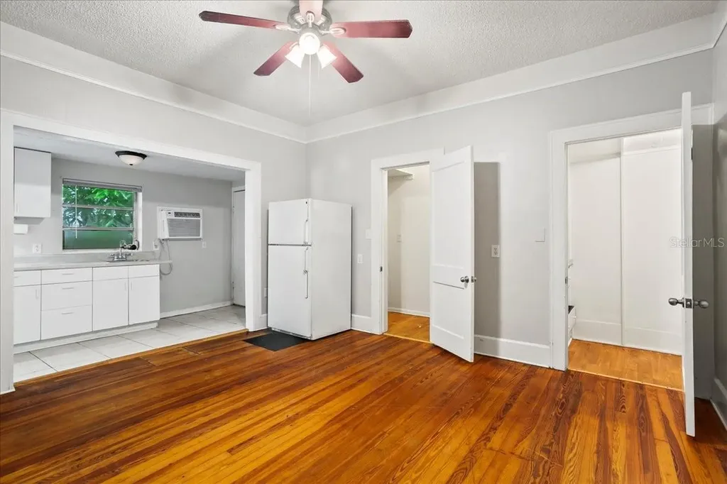 724 W Central Avenue Winter Haven FL 33880