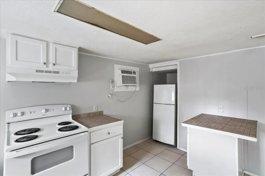 724 W Central Avenue Winter Haven FL 33880
