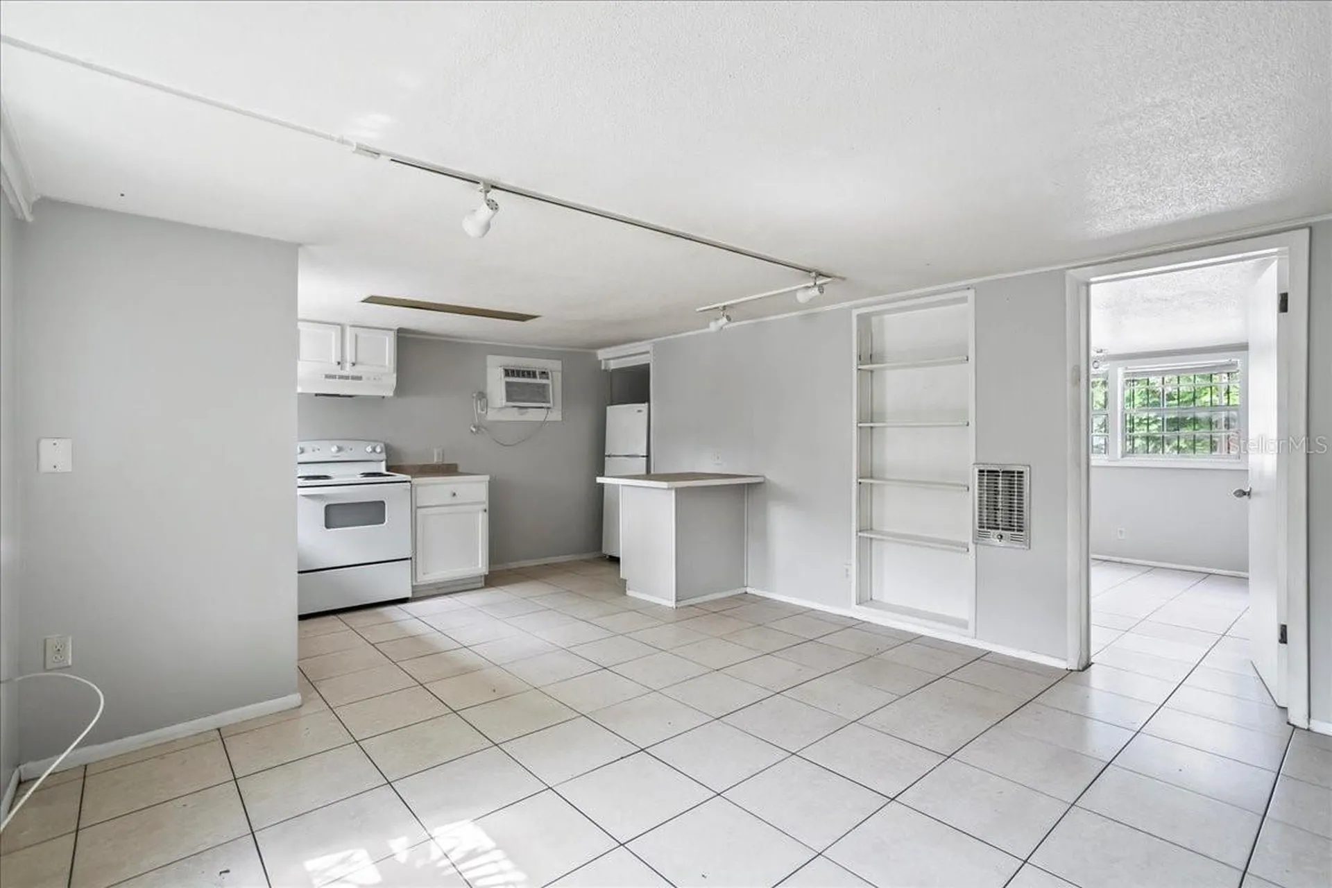 724 W Central Avenue Winter Haven FL 33880