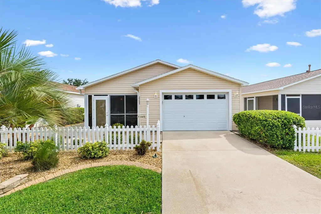 2288 Whisper Street The Villages FL 32162