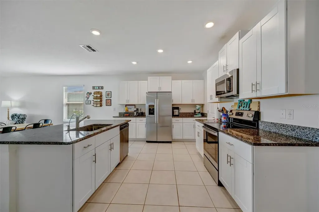 11112 Linden Depot Road San Antonio FL 33576