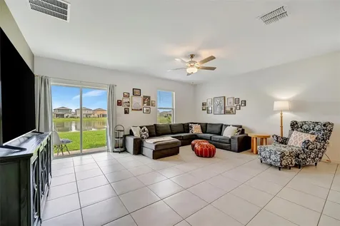 11112 Linden Depot Road San Antonio FL 33576