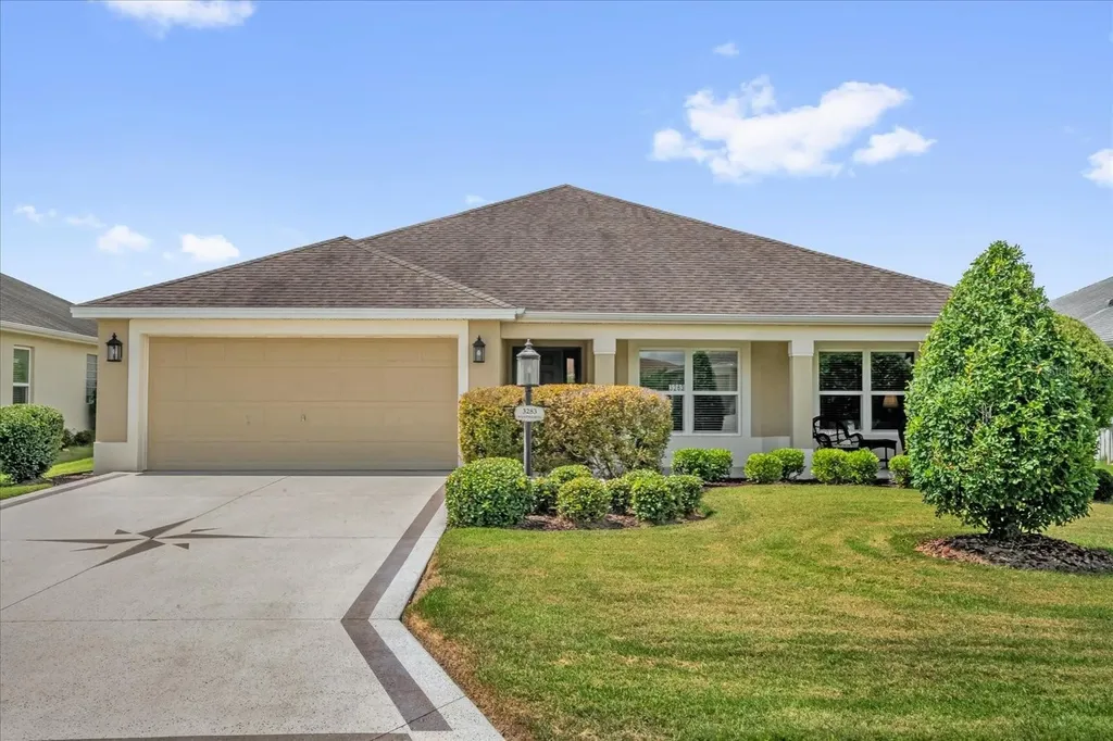3283 Delk Drive The Villages FL 32163