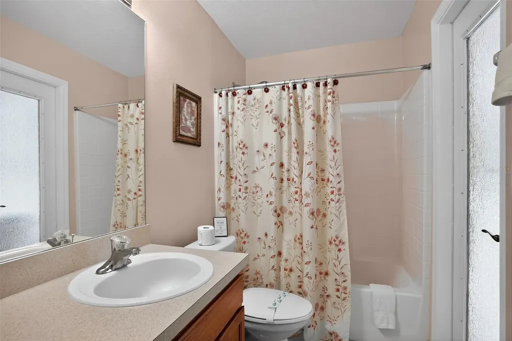 1211 Sandy Ridge Drive Davenport FL 33896