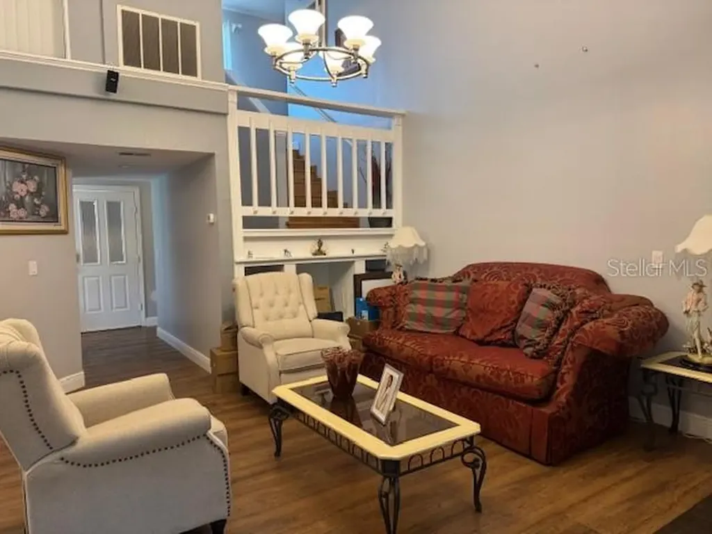 2457 Ravendale Court Kissimmee FL 34758