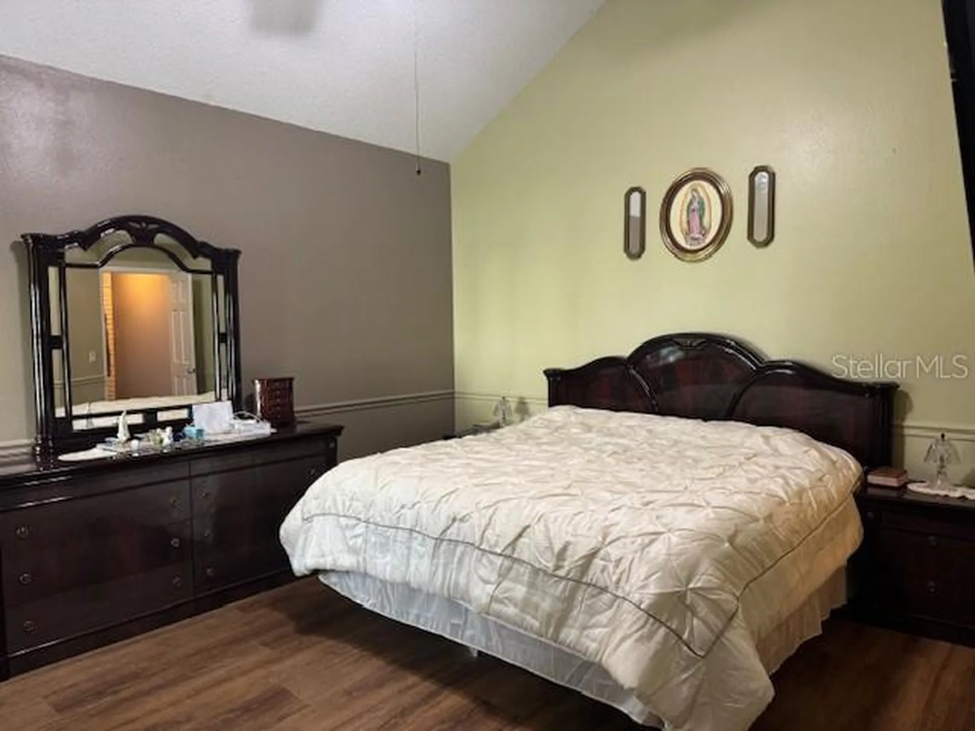 2457 Ravendale Court Kissimmee FL 34758