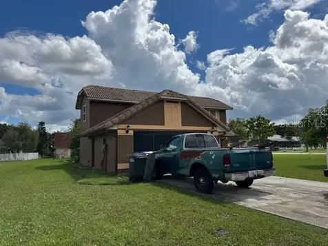 2457 Ravendale Court Kissimmee FL 34758