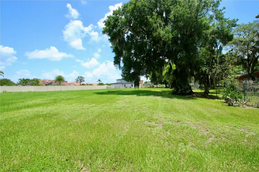 4016 Isle Vista Avenue Belle Isle FL 32812
