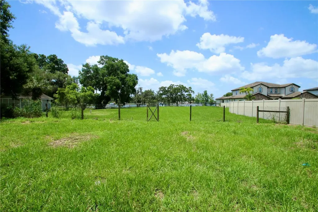 4016 Isle Vista Avenue Belle Isle FL 32812