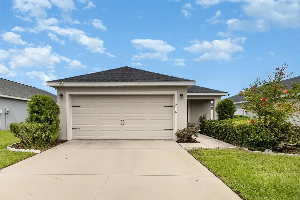 216 Street Georges Circle Eagle Lake FL 33839