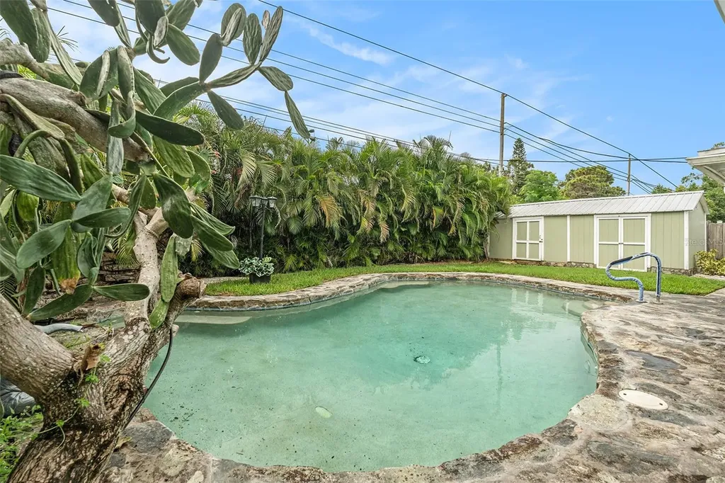 8897 Osprey Lane Seminole FL 33777