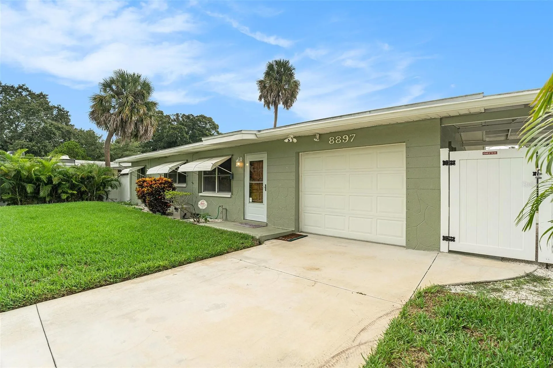 8897 Osprey Lane Seminole FL 33777