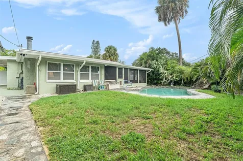 8897 Osprey Lane Seminole FL 33777