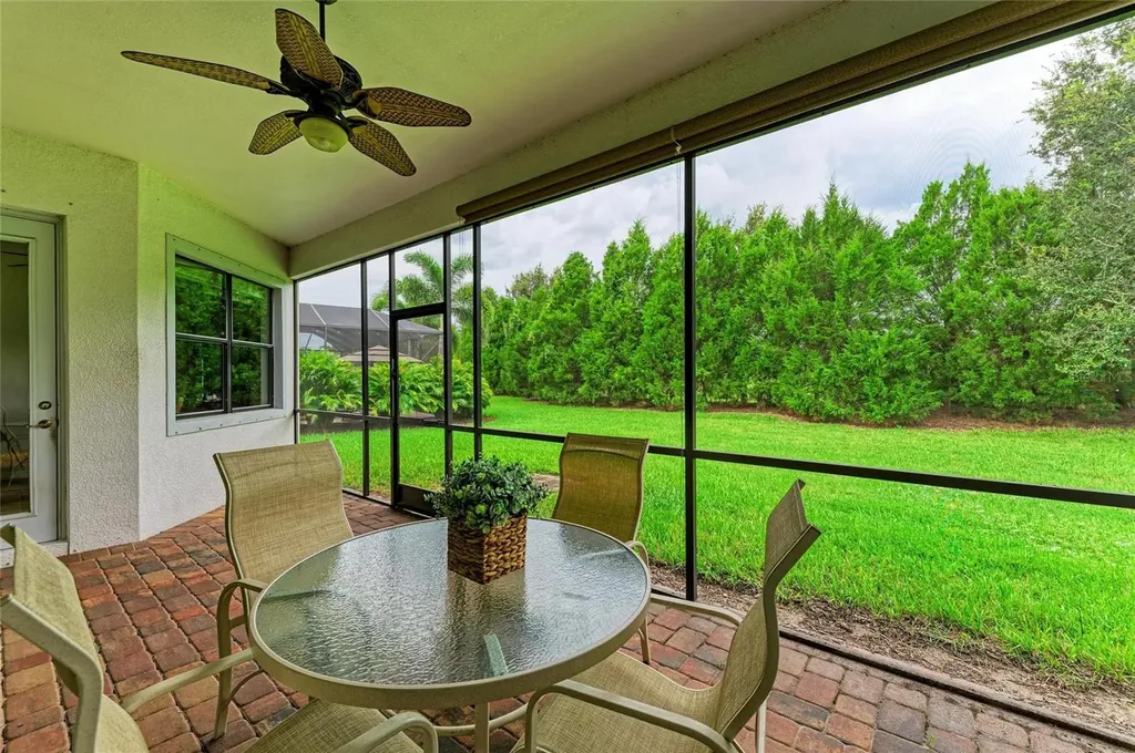 5620 Goodpasture Glen Lakewood Ranch FL 34211