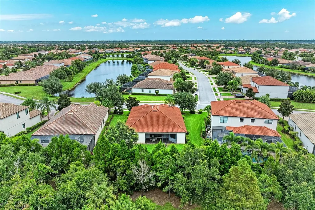 5620 Goodpasture Glen Lakewood Ranch FL 34211