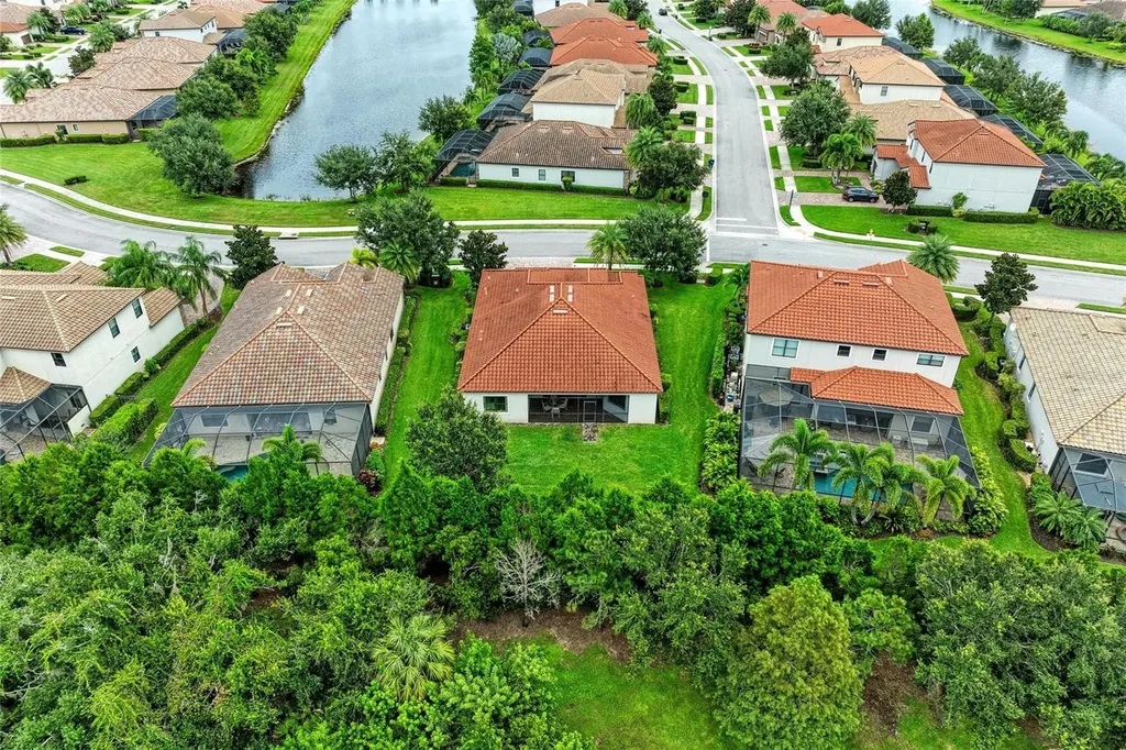 5620 Goodpasture Glen Lakewood Ranch FL 34211