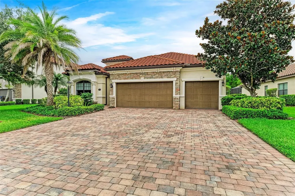 5620 Goodpasture Glen Lakewood Ranch FL 34211